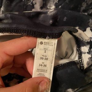 size small leggings!